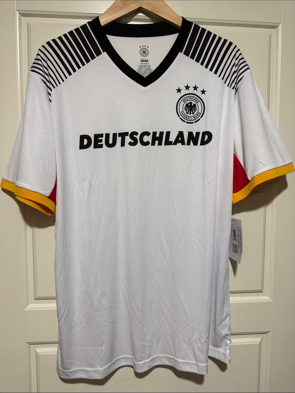 Deutschland Men's White soccer Jersey Deutschland football with Black Crest